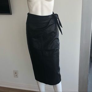 DVF Diane Von Furstenberg leather skirt xs